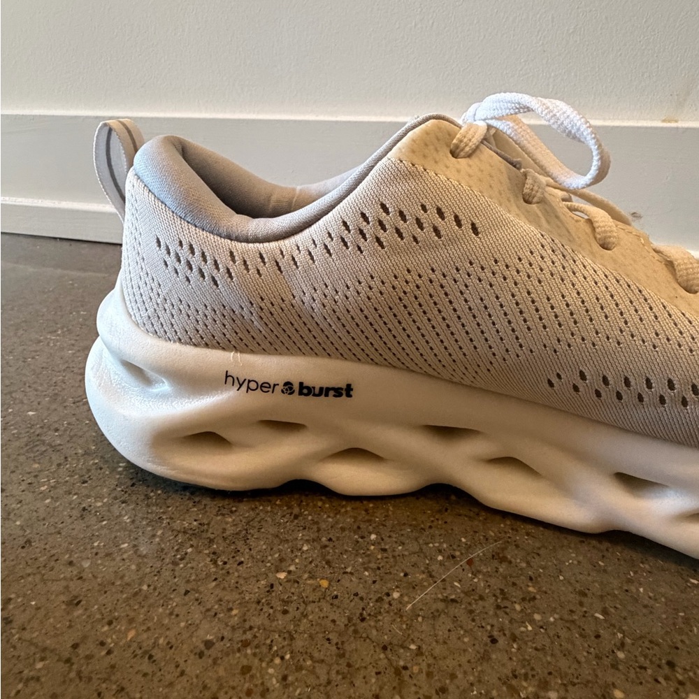 Skechers Go Run Swirl Tech foam Men’s 10.5 White (Goodyear rubber) - Picture 6 of 7